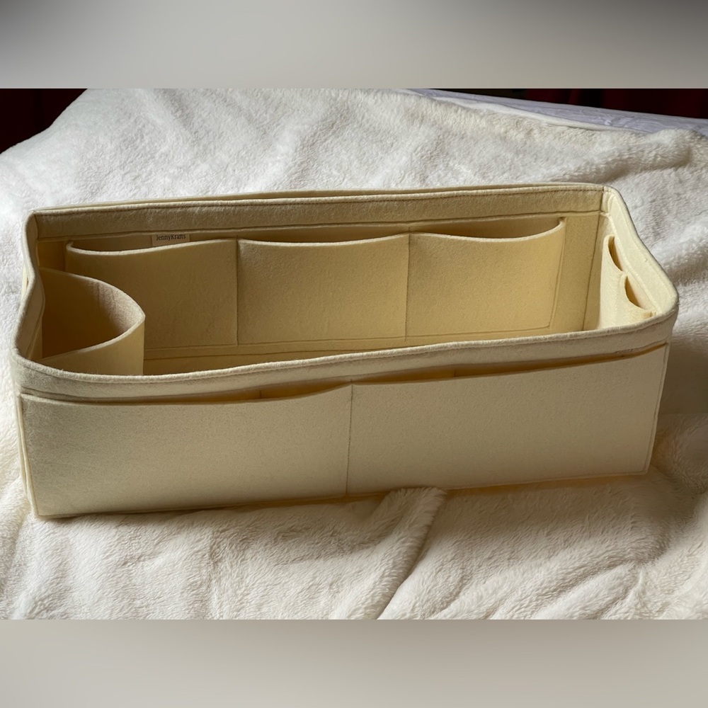 Louis Vuitton LV Keepall 50 bag organizer
